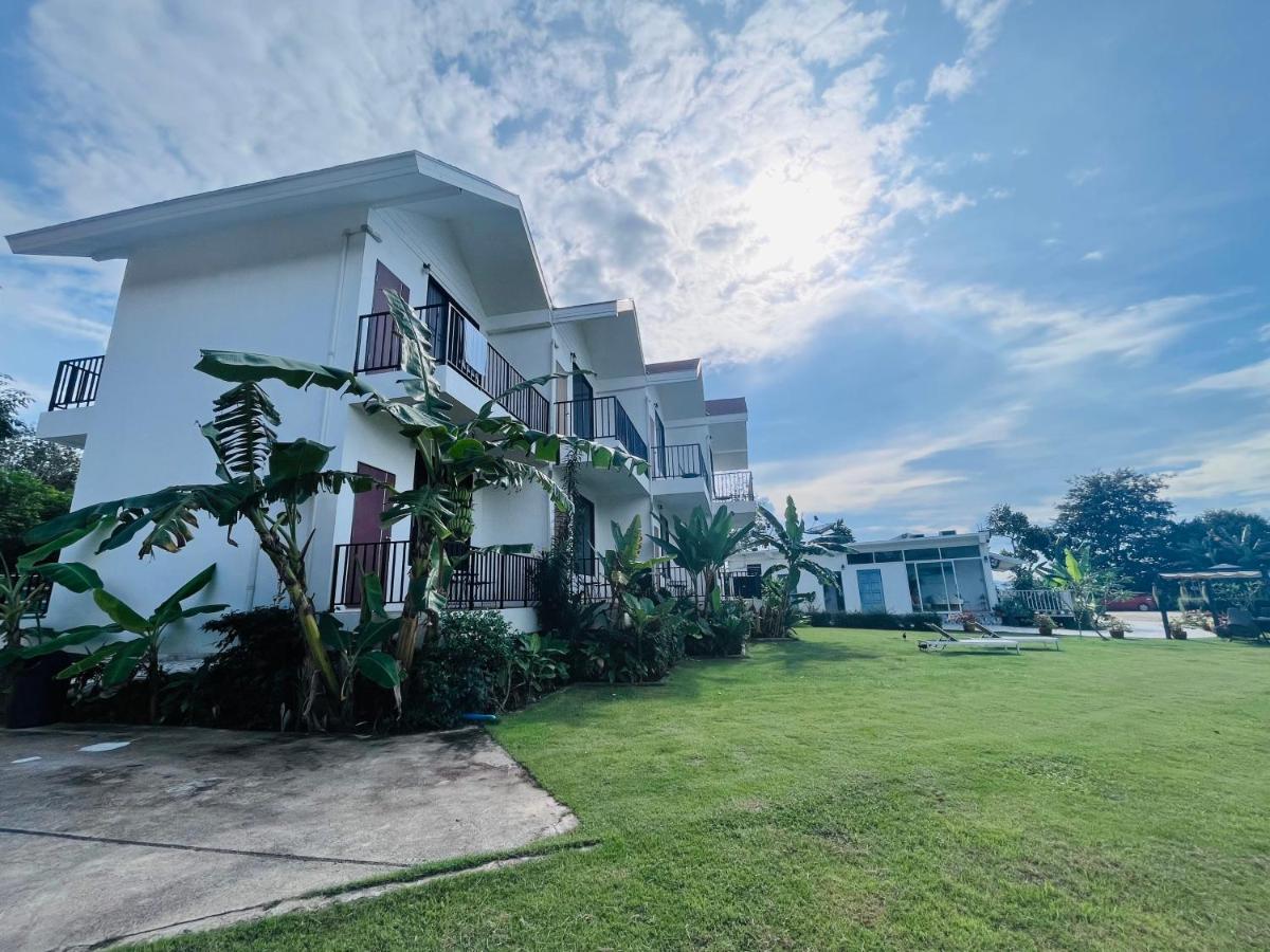 White Seaview Residence Klong Muang Beach Ngoại thất bức ảnh
